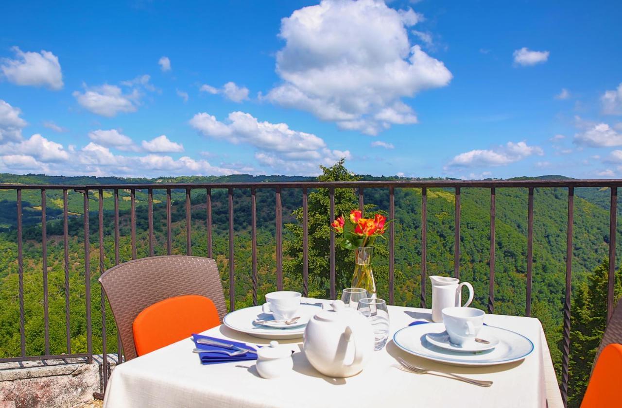 L'Oustal Del Barry Hotel Najac Ngoại thất bức ảnh